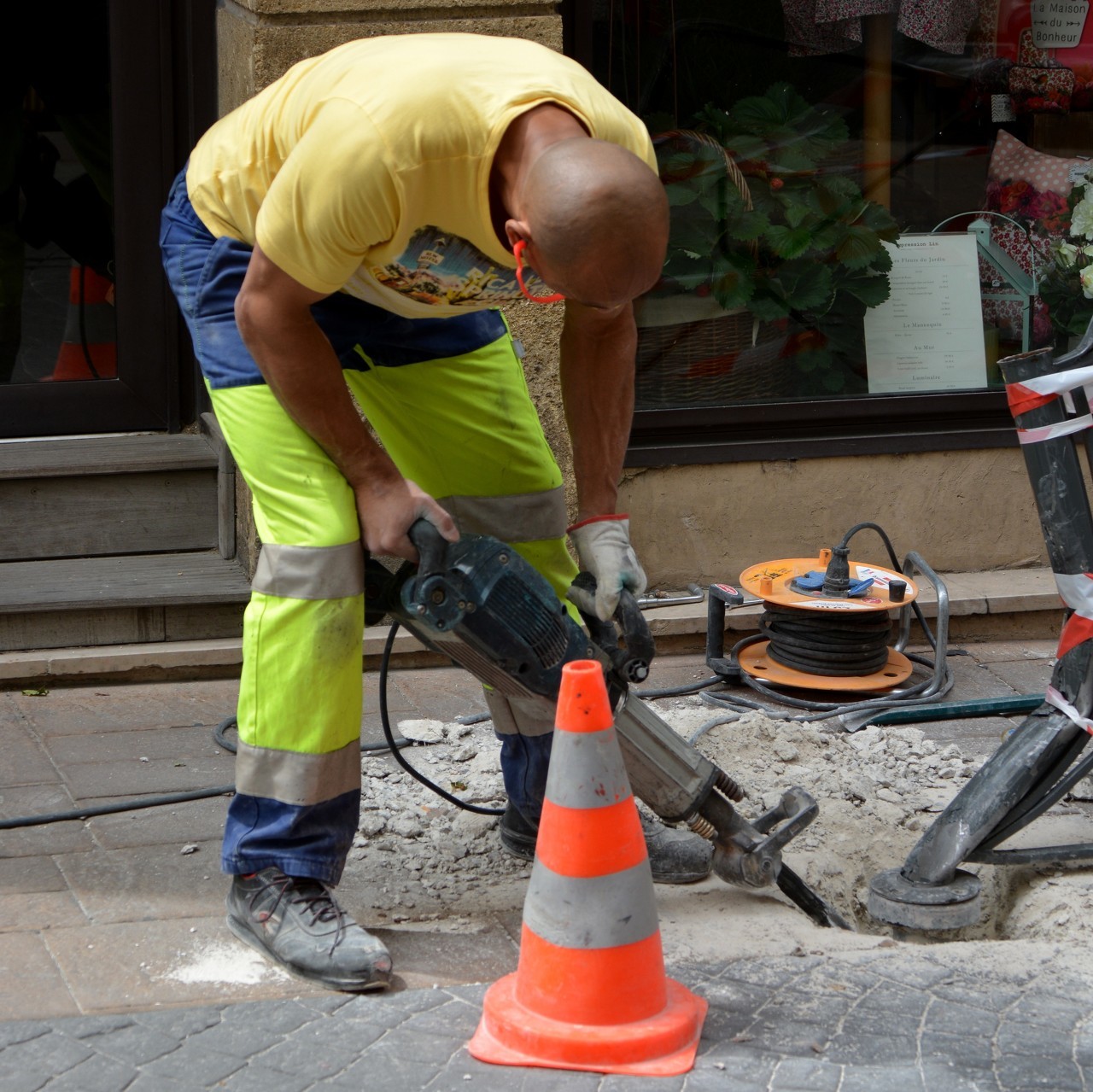 公路路基資質(zhì)辦理要滿足哪些條件？